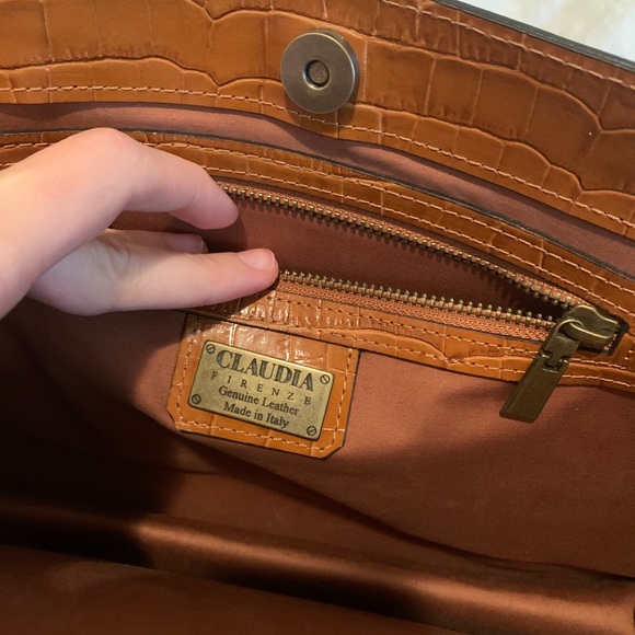 Brown Italian leather structured purse - Picture 13 of 14